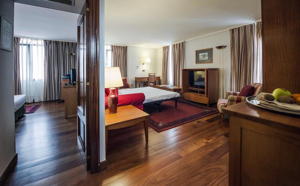 Hotel Conde Duque Bilbao Ngoại thất bức ảnh