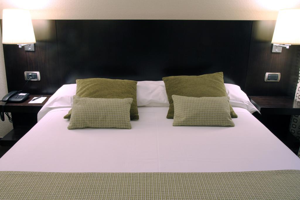 Hotel Conde Duque Bilbao Ngoại thất bức ảnh